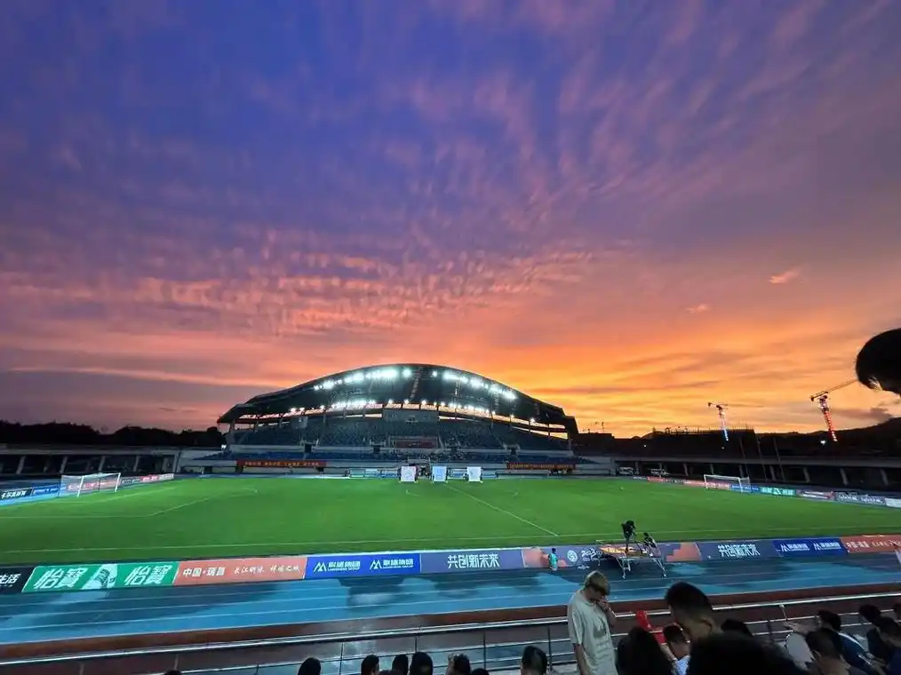 西班牙乙级联赛：莱万特 VS 米兰德斯